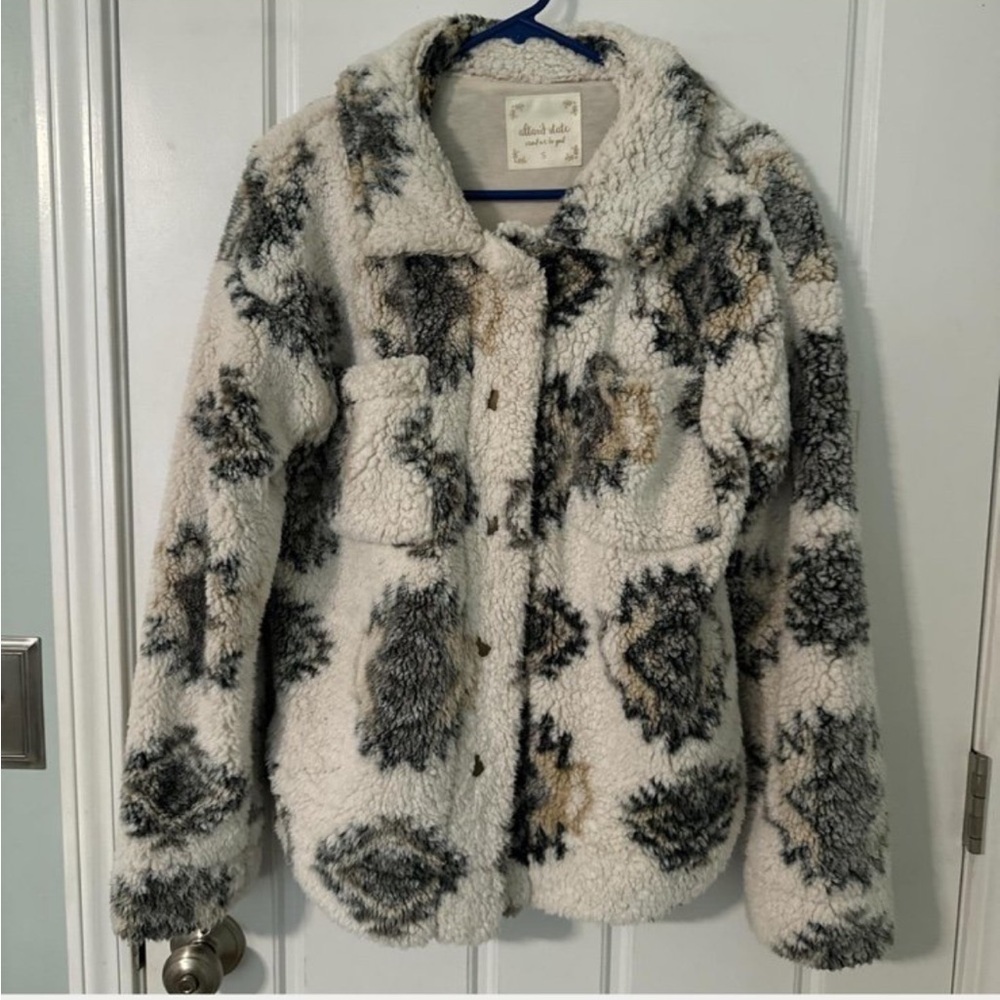 Altar'd State Fuzzy Cream and Gray Jacket